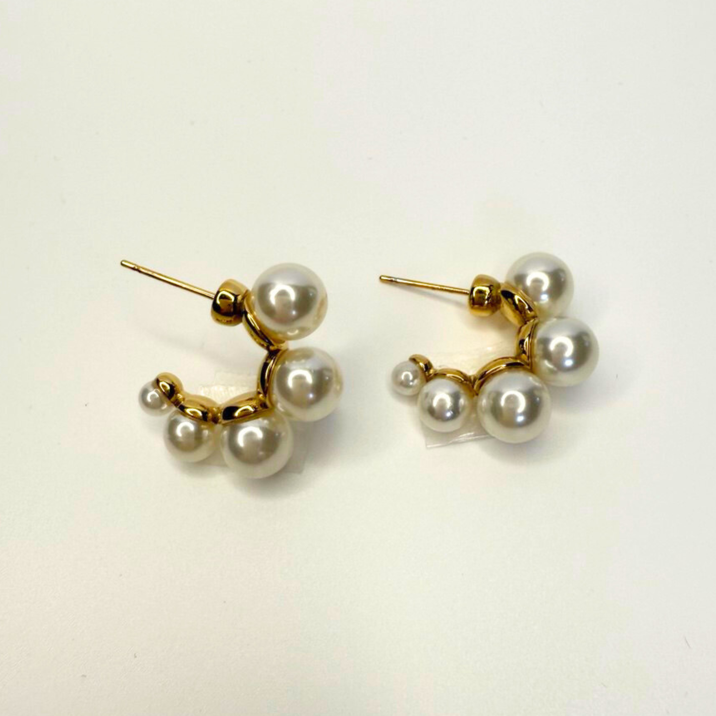 Pearl Cluster